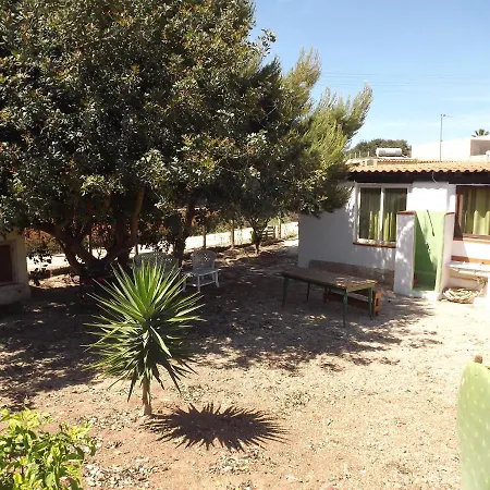 アパート Pescatori ランペドゥーザ